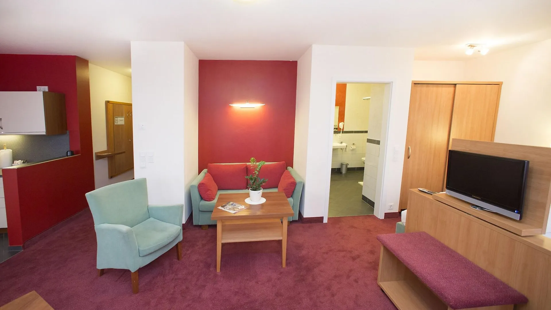 Hotel Weisses Lamm Файтсхёххайм