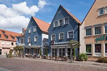 Hotel Weisses Lamm Файтсхёххайм